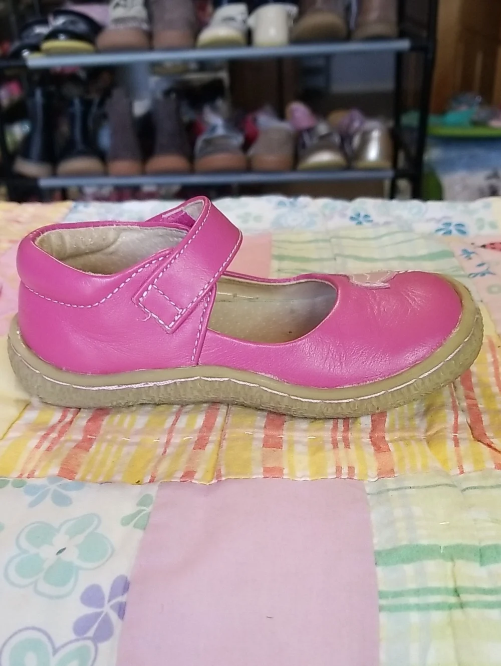 Livie & Luca Pink Leather Mary Jane Shoes with Bird Applique Size 7 Pio Pio